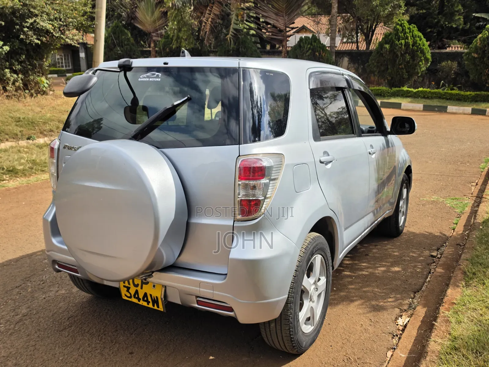 Toyota Rush 1.5 AWD 2010 Silver
