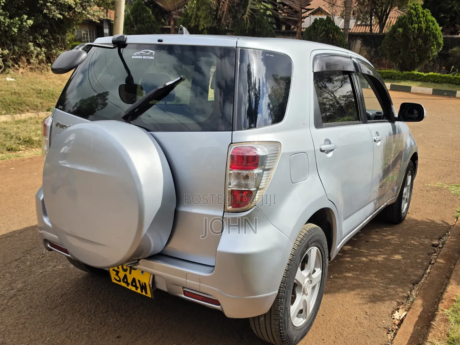Toyota Rush 1.5 AWD 2010 Silver