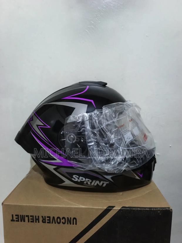 Sports Helmets - thumbnail 2