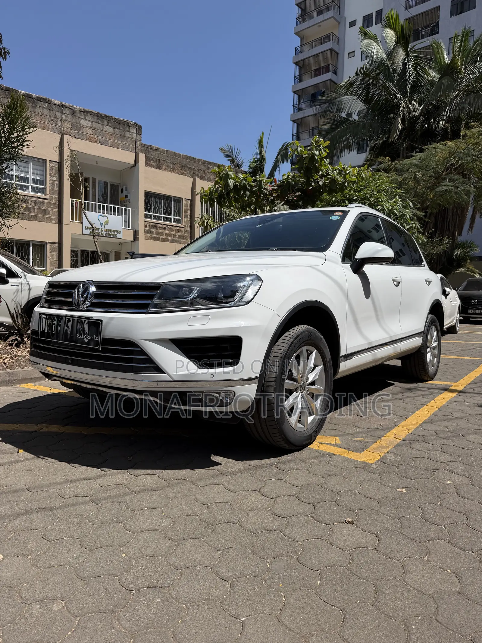 Volkswagen Touareg 2015 White
