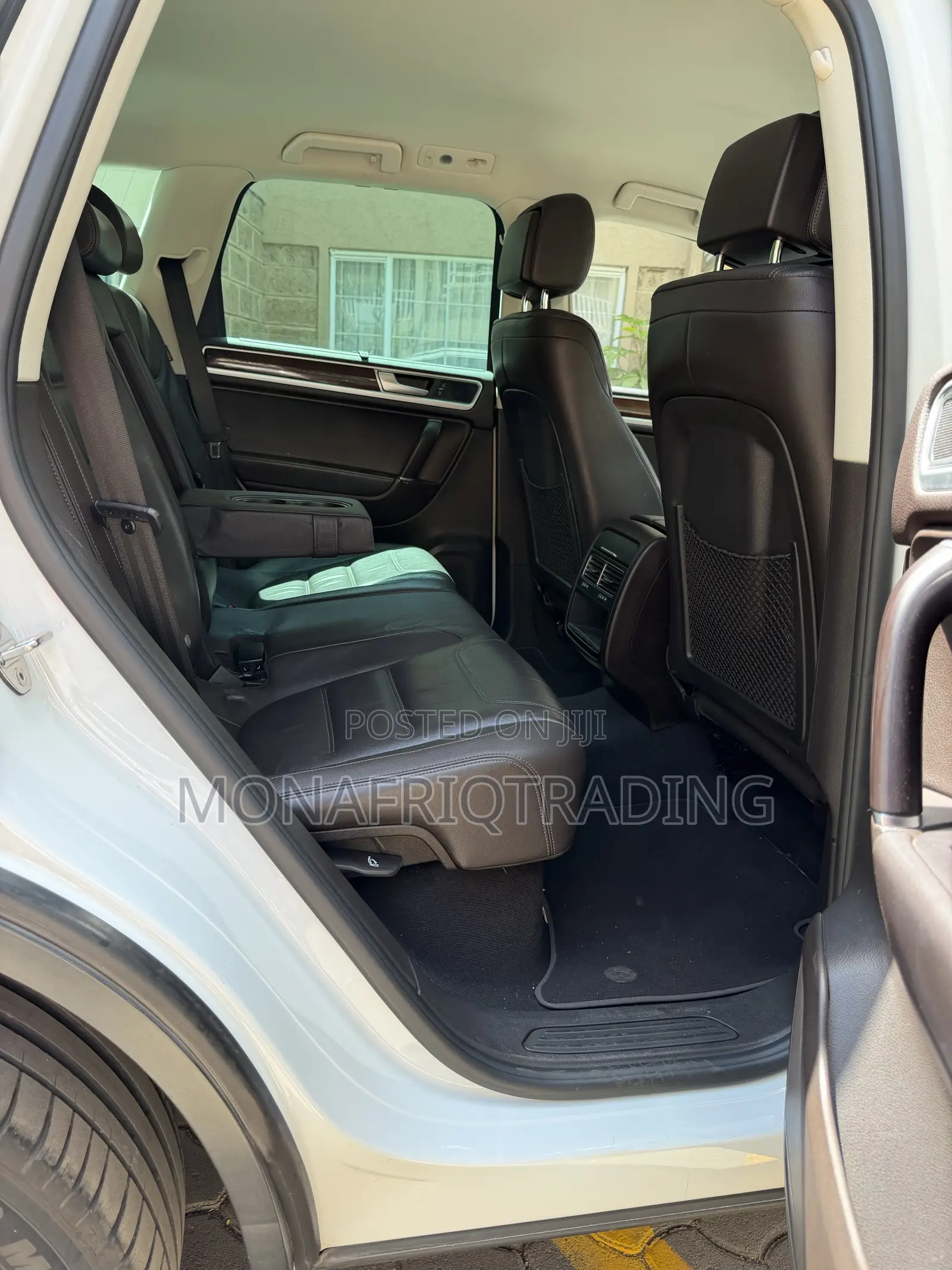 Volkswagen Touareg 2015 White