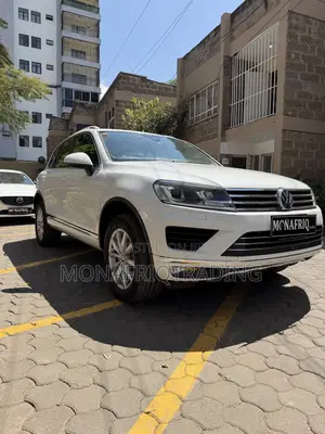Volkswagen Touareg 2015 White