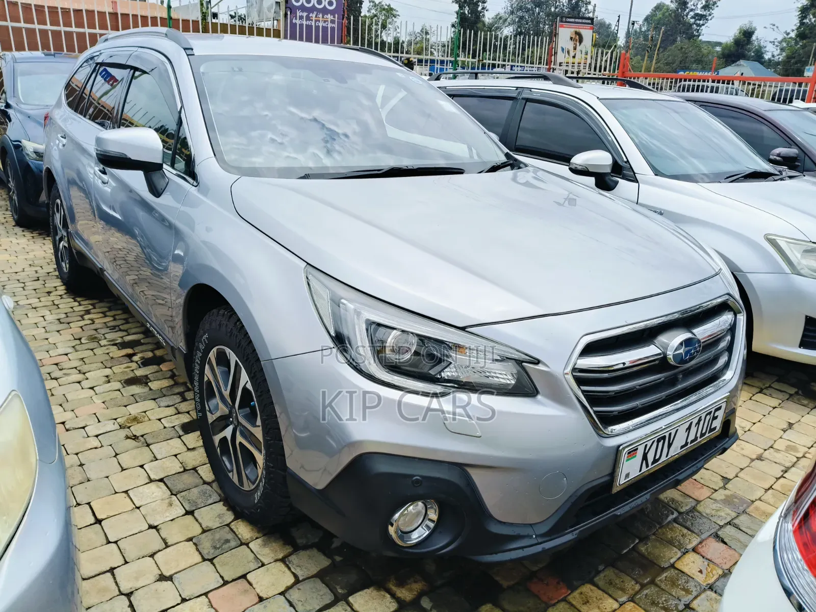 Subaru Outback 2019 Silver
