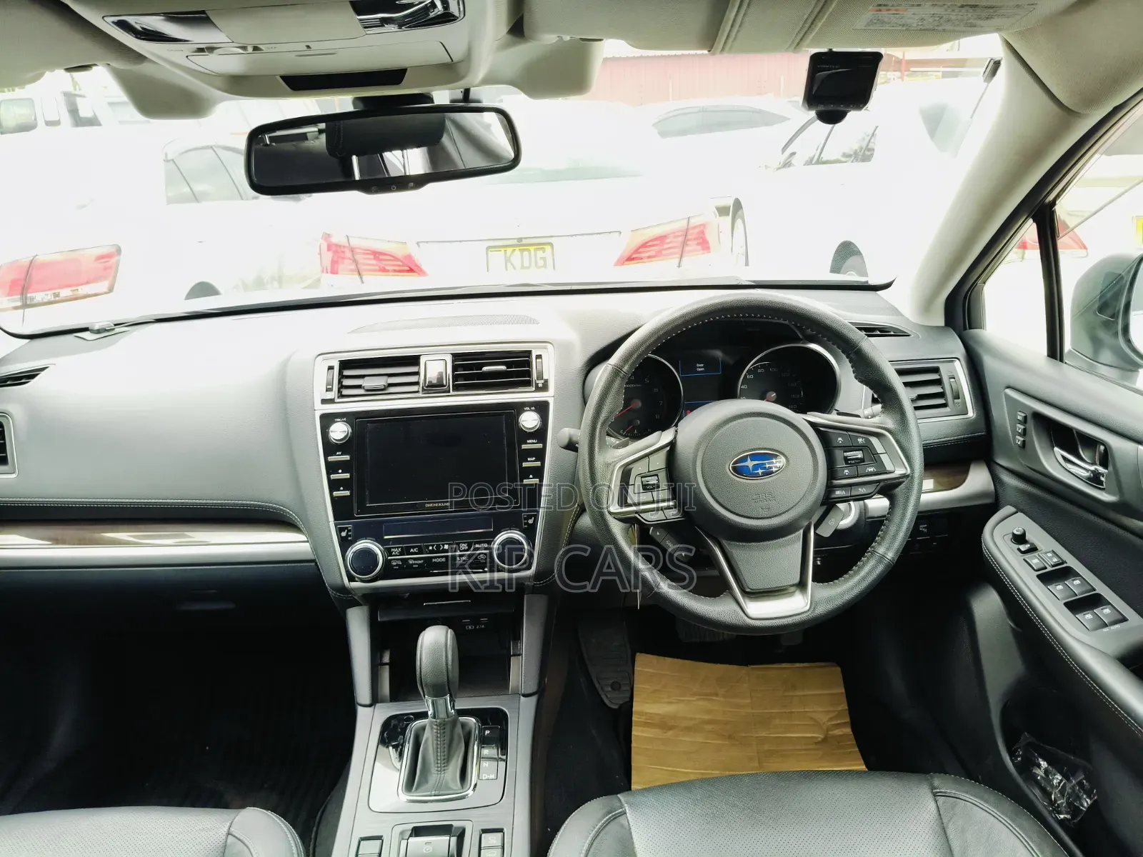 Subaru Outback 2019 Silver