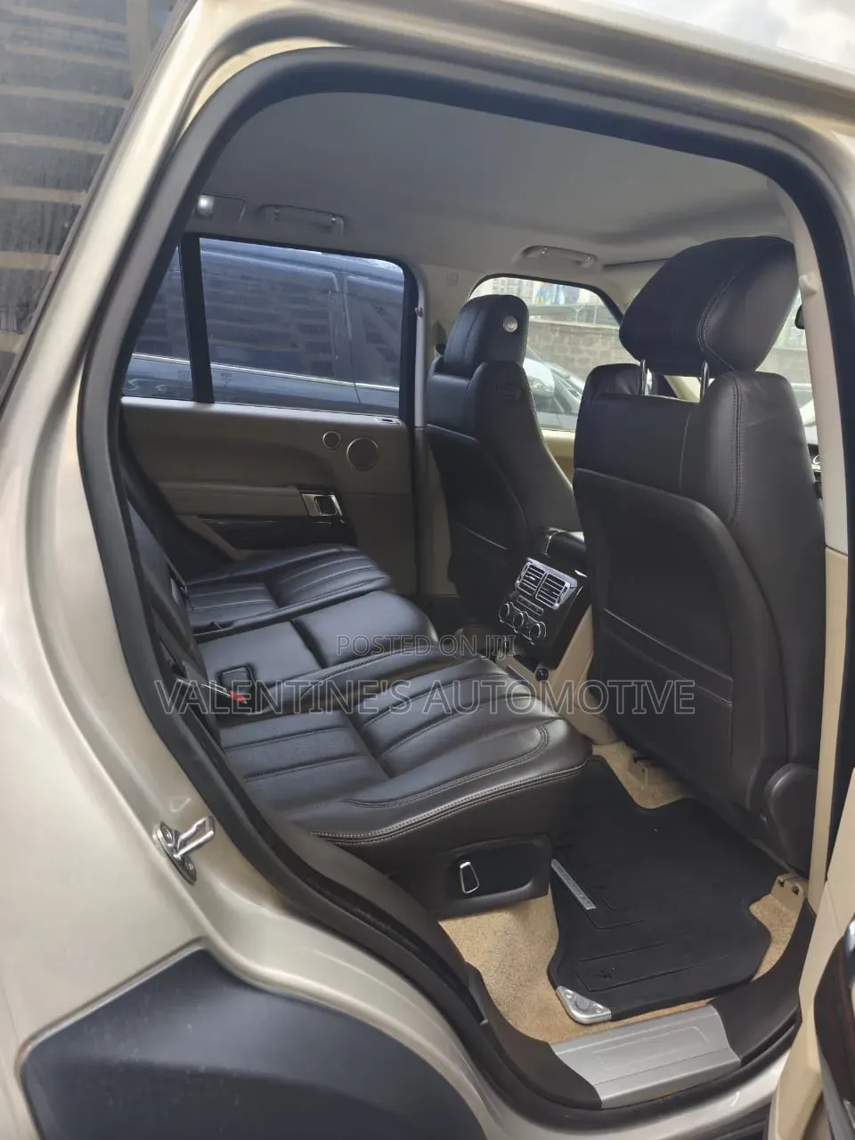 Land Rover Range Rover Vogue 2014 Silver