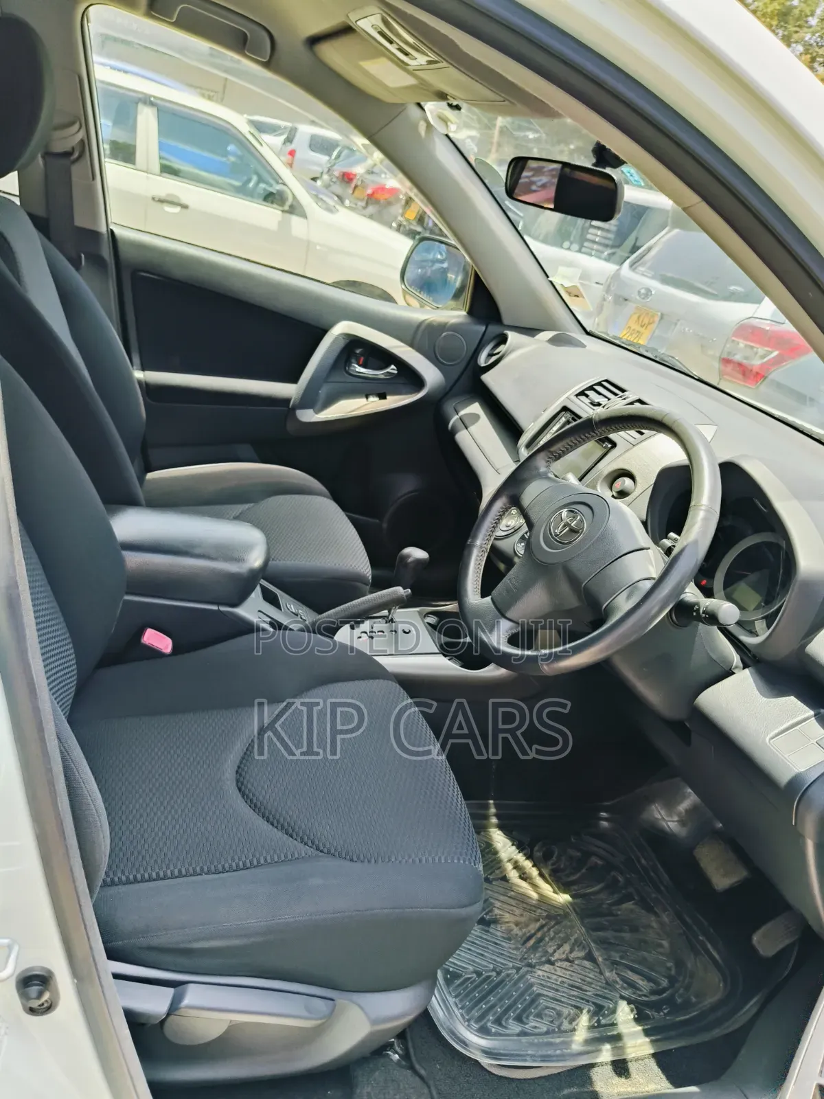 Toyota RAV4 2.5 Limited 2010 Pearl