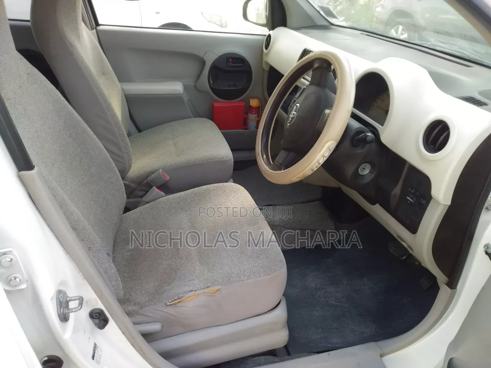 Toyota Passo 2012 White