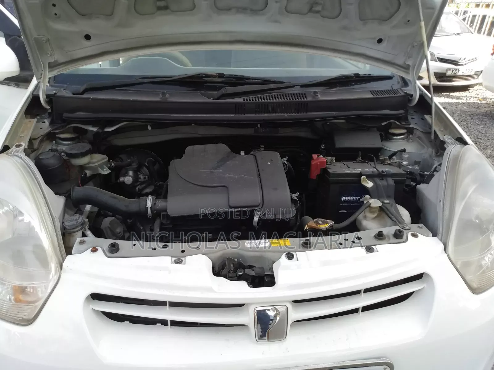 Toyota Passo 2012 White