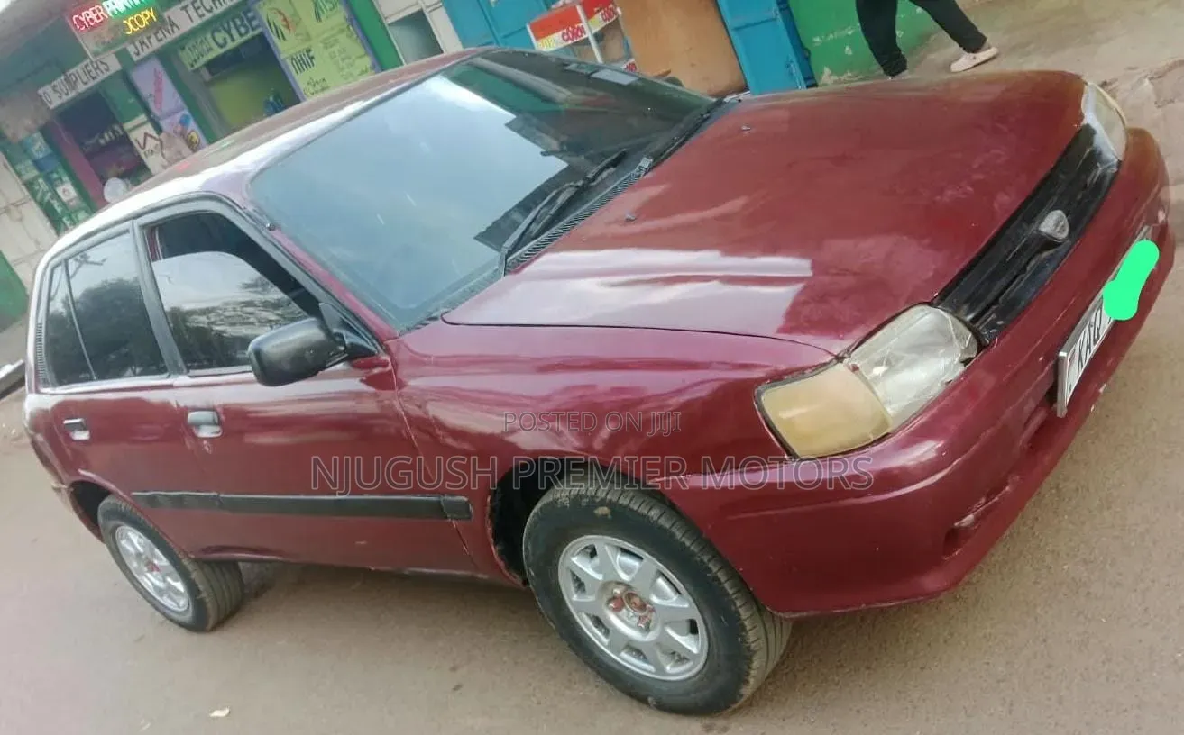 Toyota Starlet 2017 Red