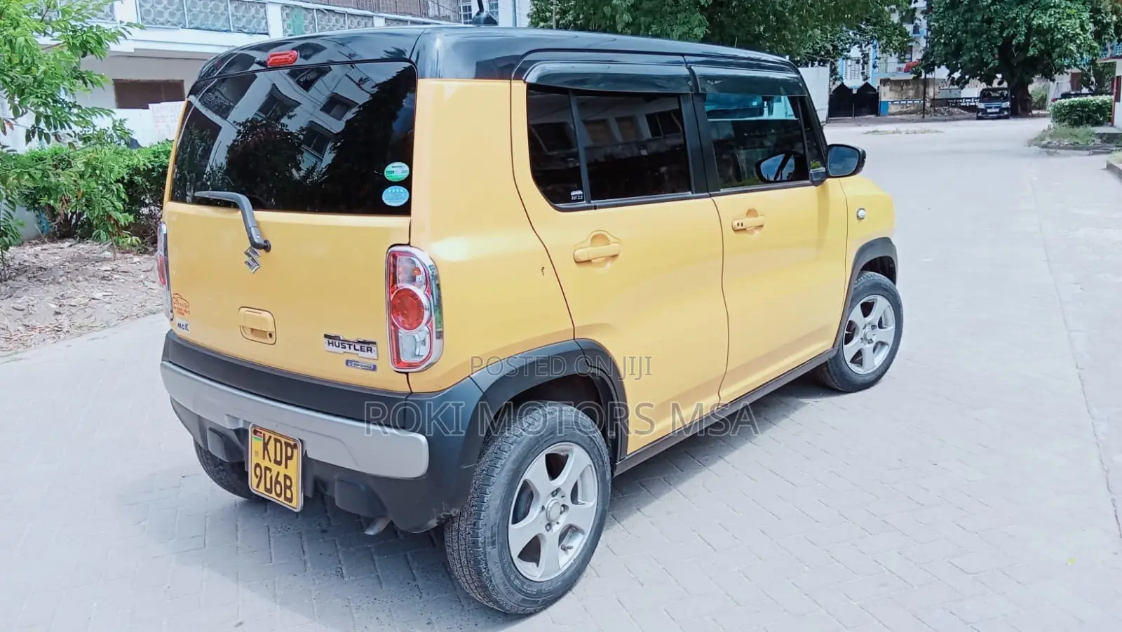 Suzuki Hustler 2017 Yellow