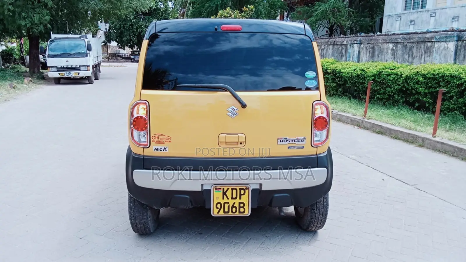 Suzuki Hustler 2017 Yellow