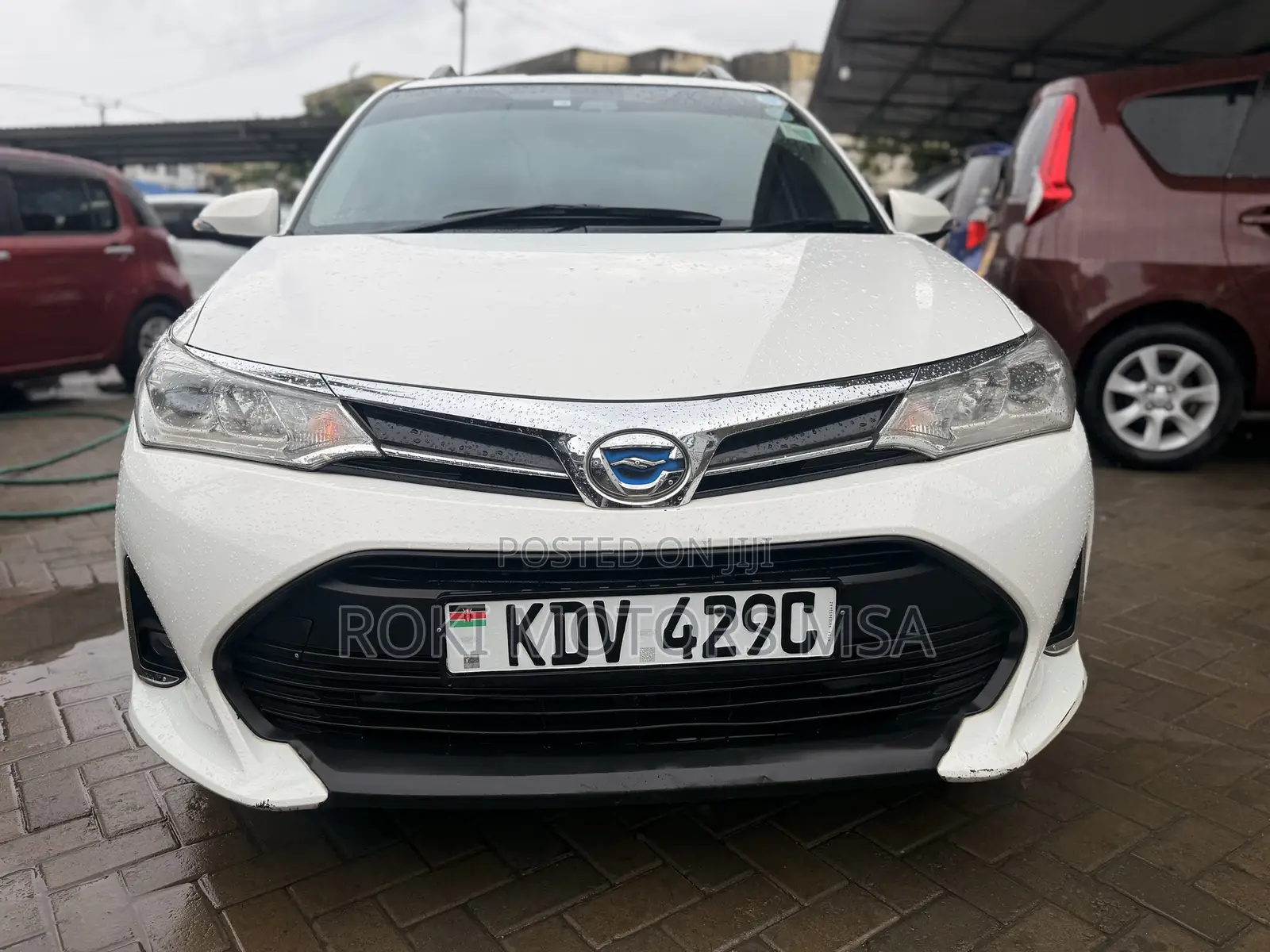 Toyota Corolla Fielder 2018 White