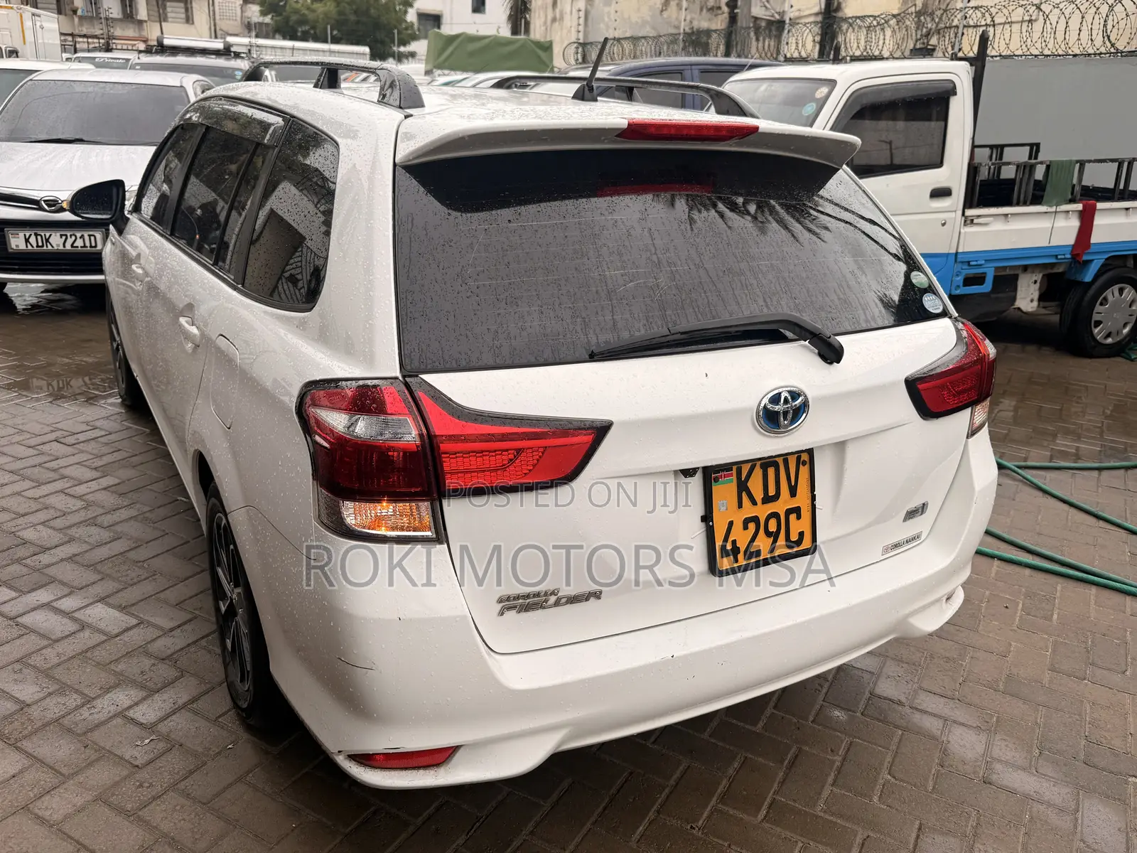 Toyota Corolla Fielder 2018 White
