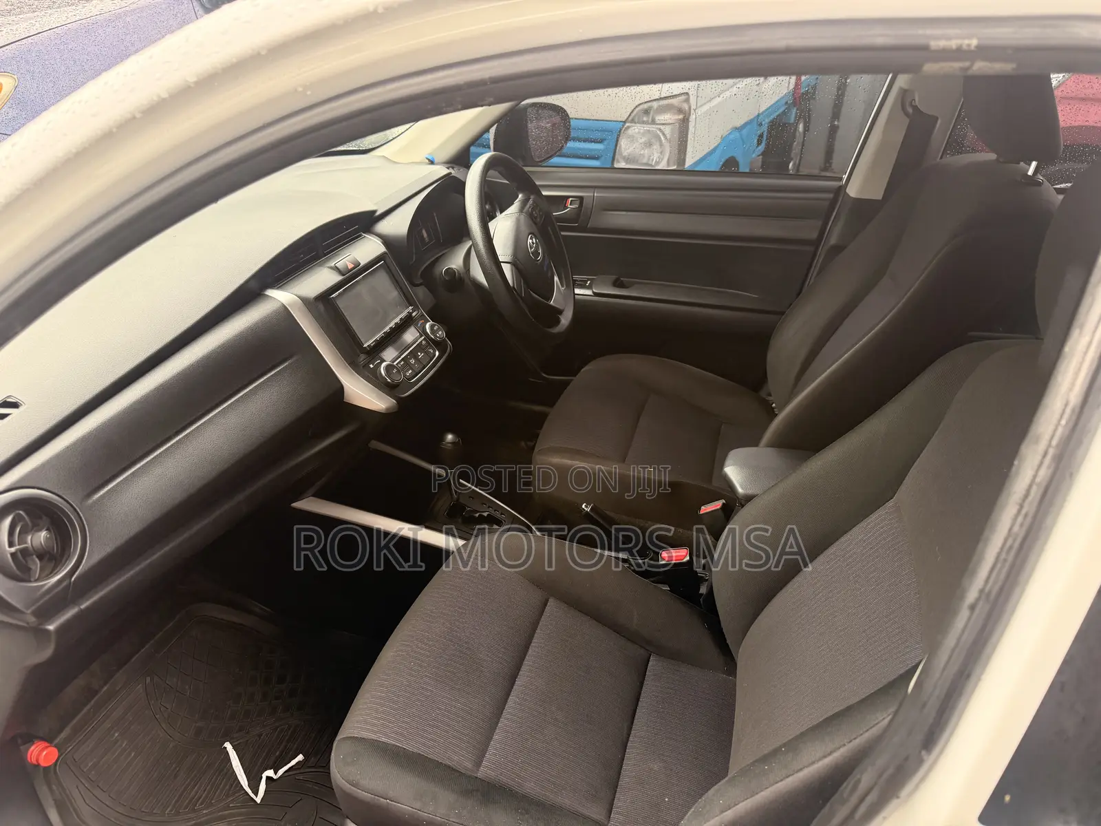 Toyota Corolla Fielder 2018 White