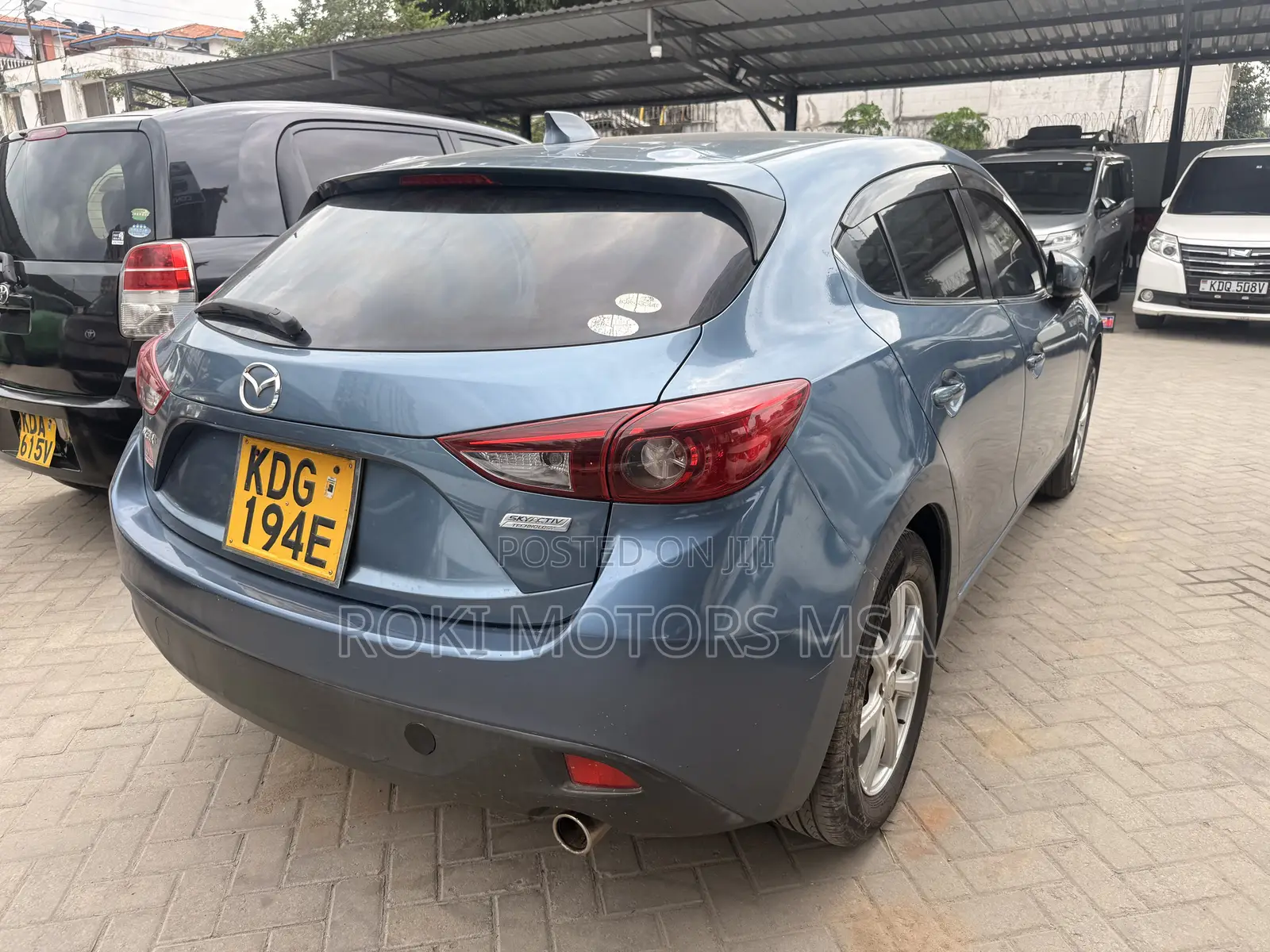Mazda Axela 2015 Blue