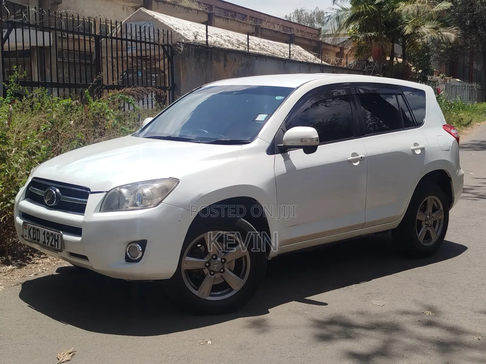 Toyota RAV4 2014 White
