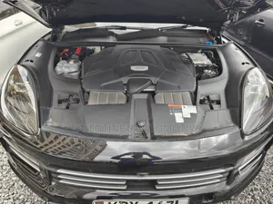 Porsche Cayenne 2018 Black
