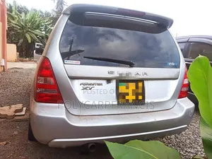 Subaru Forester 2004 Silver