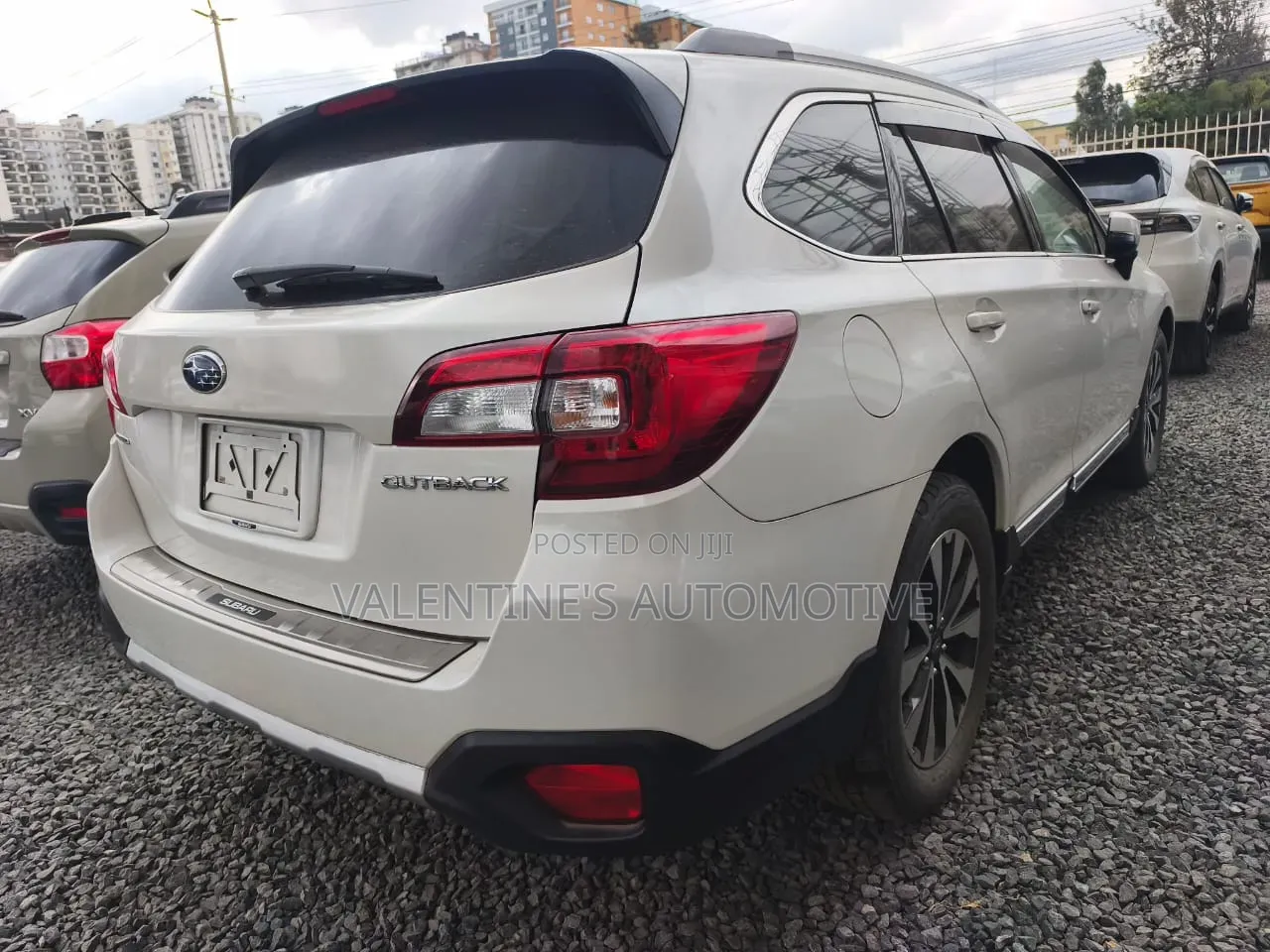 Subaru Outback 2017 White
