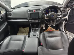 Subaru Outback 2017 White