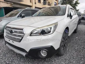 Subaru Outback 2017 White