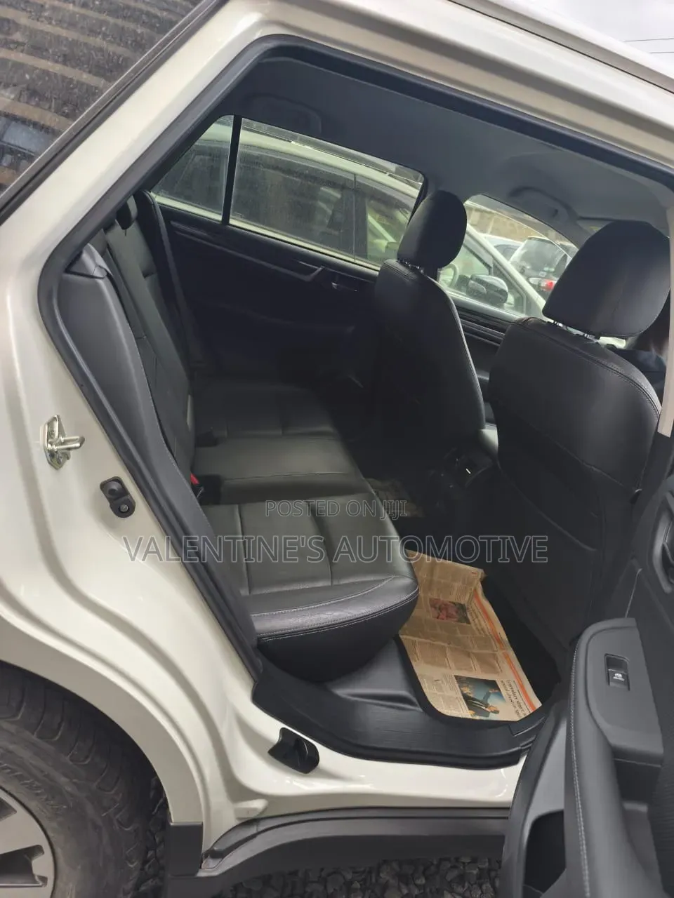 Subaru Outback 2017 White