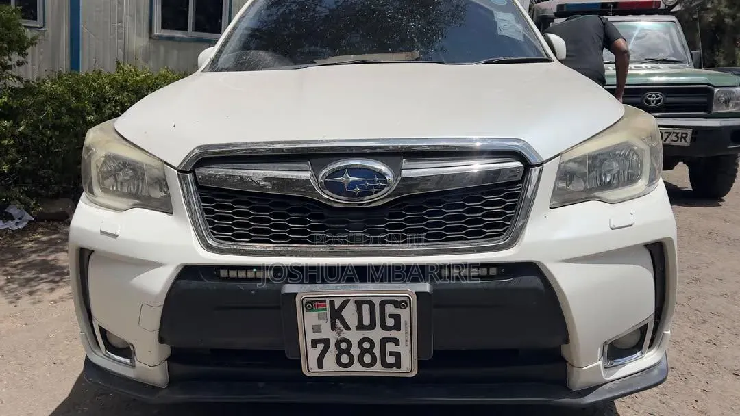 Subaru Forester 2.0XT Premium 4dr SUV AWD (2.0L 4cyl Turbo CVT) 2014