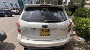 Subaru Forester 2.0XT Premium 4dr SUV AWD (2.0L 4cyl Turbo CVT) 2014