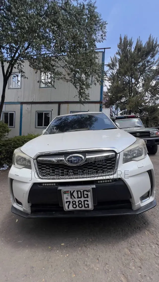 Subaru Forester 2.0XT Premium 4dr SUV AWD (2.0L 4cyl Turbo CVT) 2014