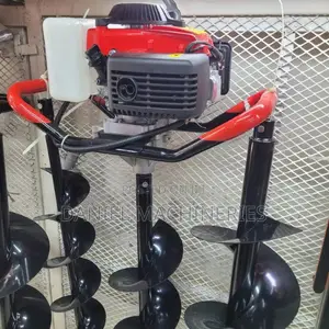 4 Stroke Earth Auger 3 Blades