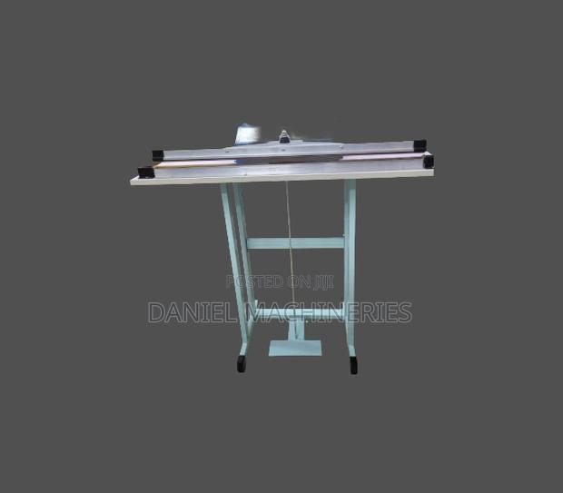 700 Mm Footstanding Sealer
