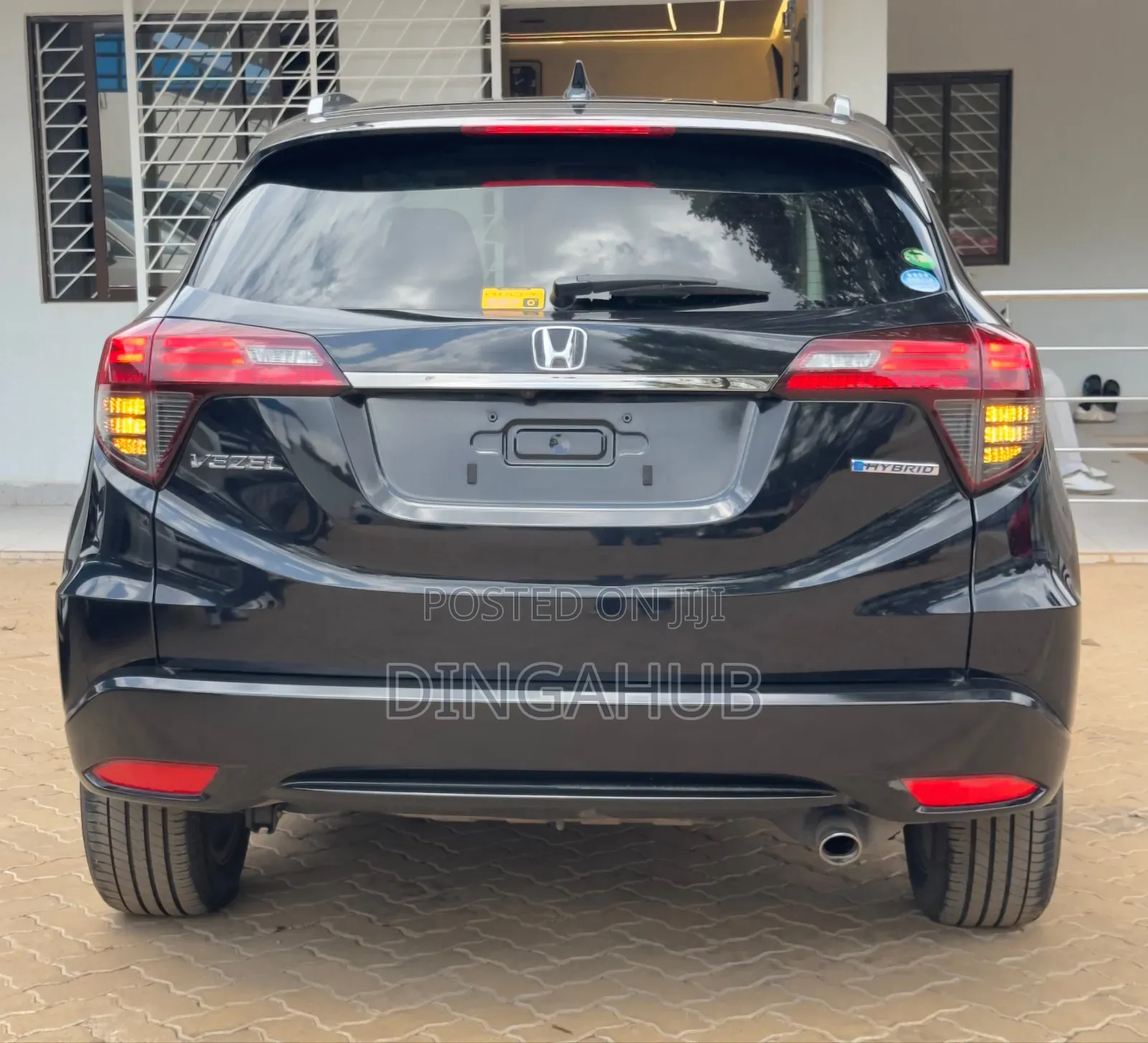 Honda Vezel 1.5 Hybrid 2WD 2019 Black