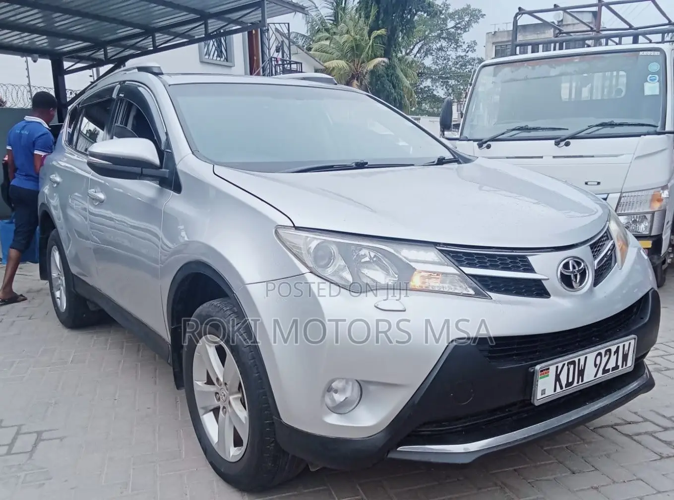 Toyota RAV4 2013 Silver