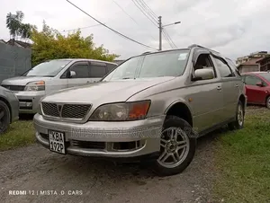 Toyota Vista 2000 Silver