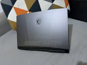 Laptop MSI Crosshair 15 16GB Intel Core i7 SSD 512GB
