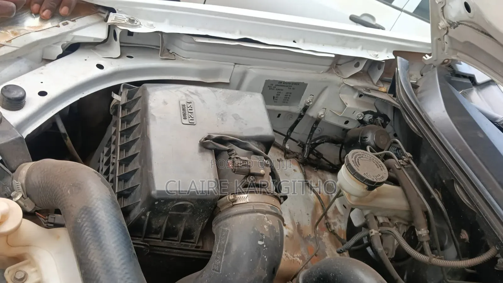 Isuzu D-MAX 2012 White