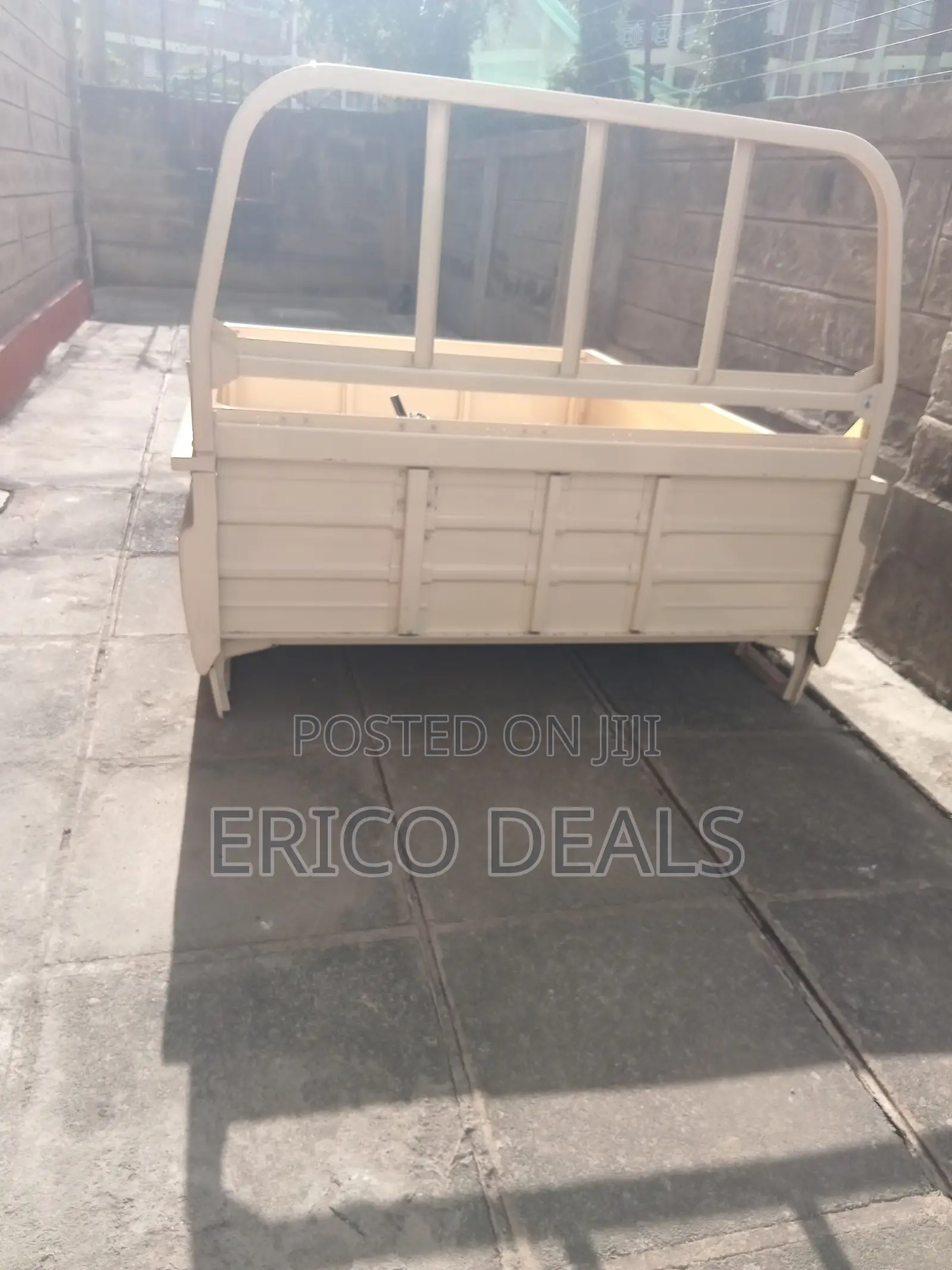 Landcruiser Tray for Sale