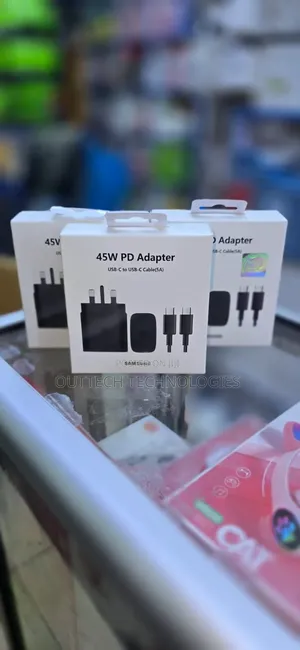 Samsung 45W PD Adapter