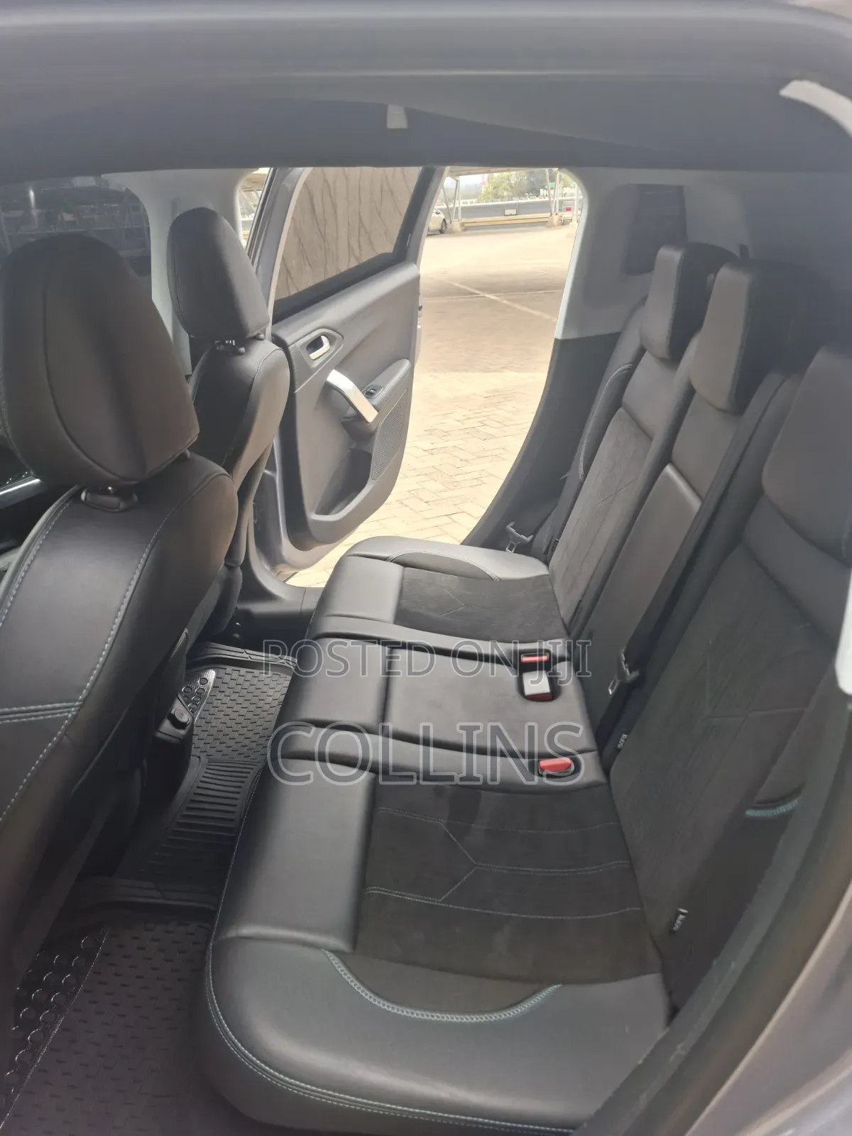 Peugeot 2008 2019 Gray