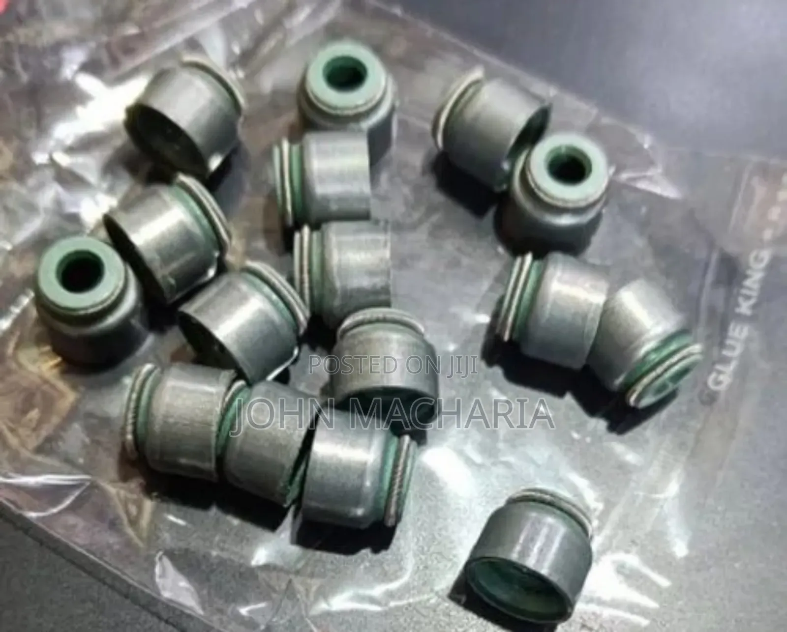 (2KD) Valve Seals for Toyota Hilux, Hiace Land Cruiser Prado