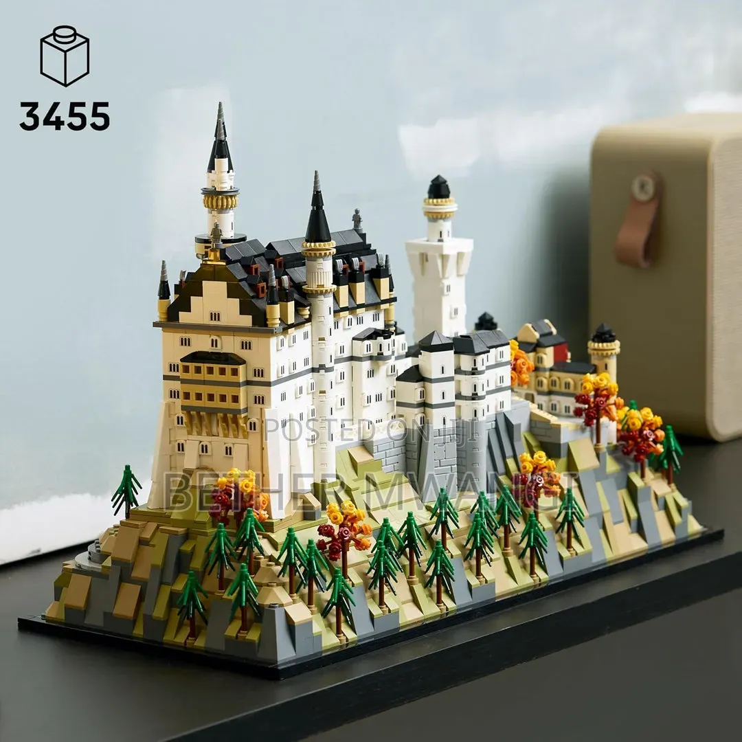 Lego Architecture Neuschwanstein Castle