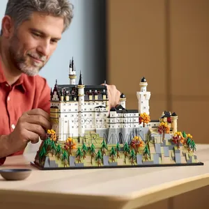 Lego Architecture Neuschwanstein Castle