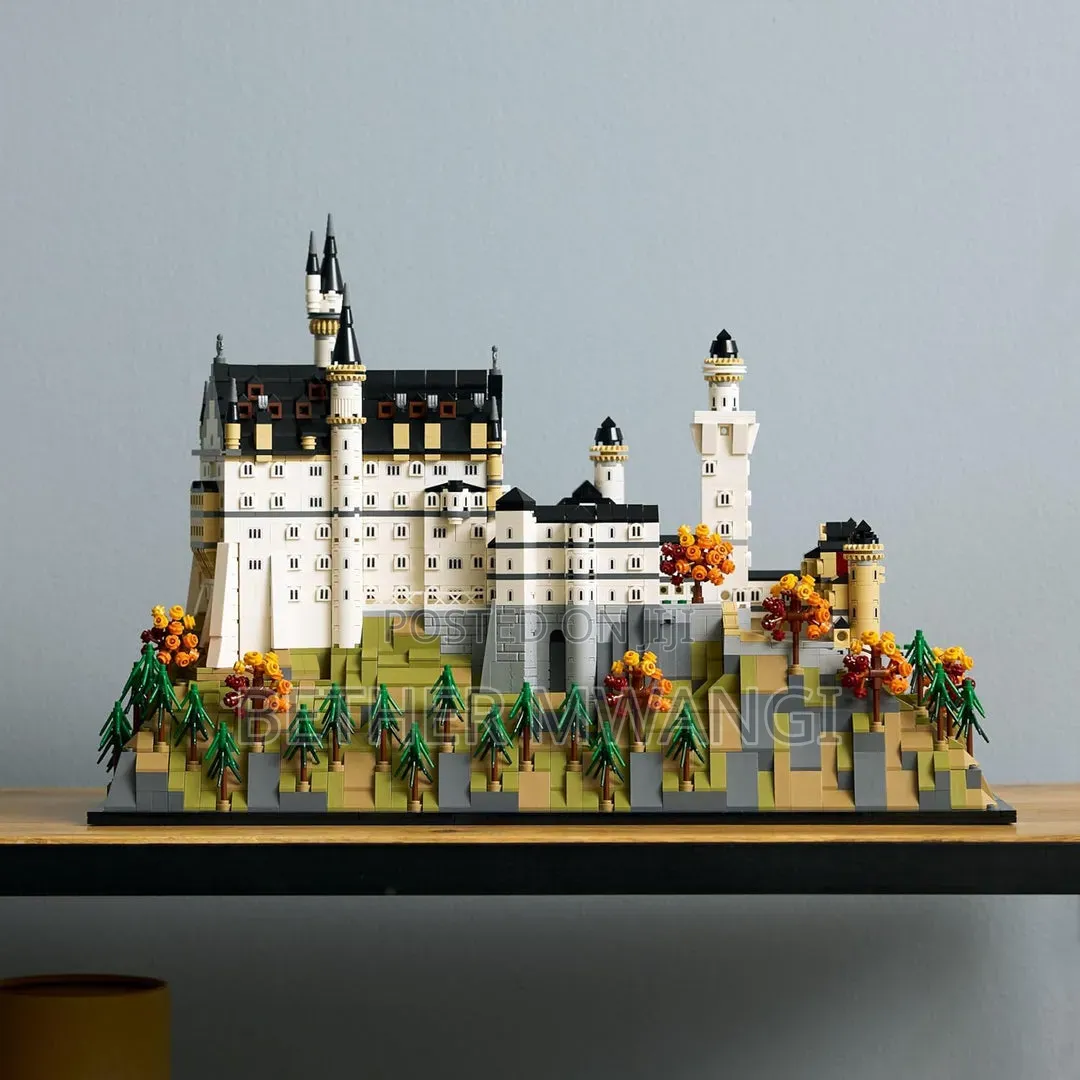 Lego Architecture Neuschwanstein Castle