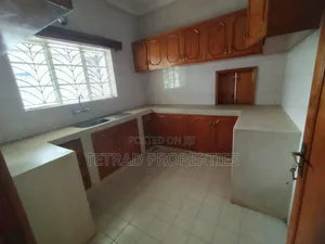 900 SqFt 2 Bedroom Apartment Office to Let in Westlands Near Sarit