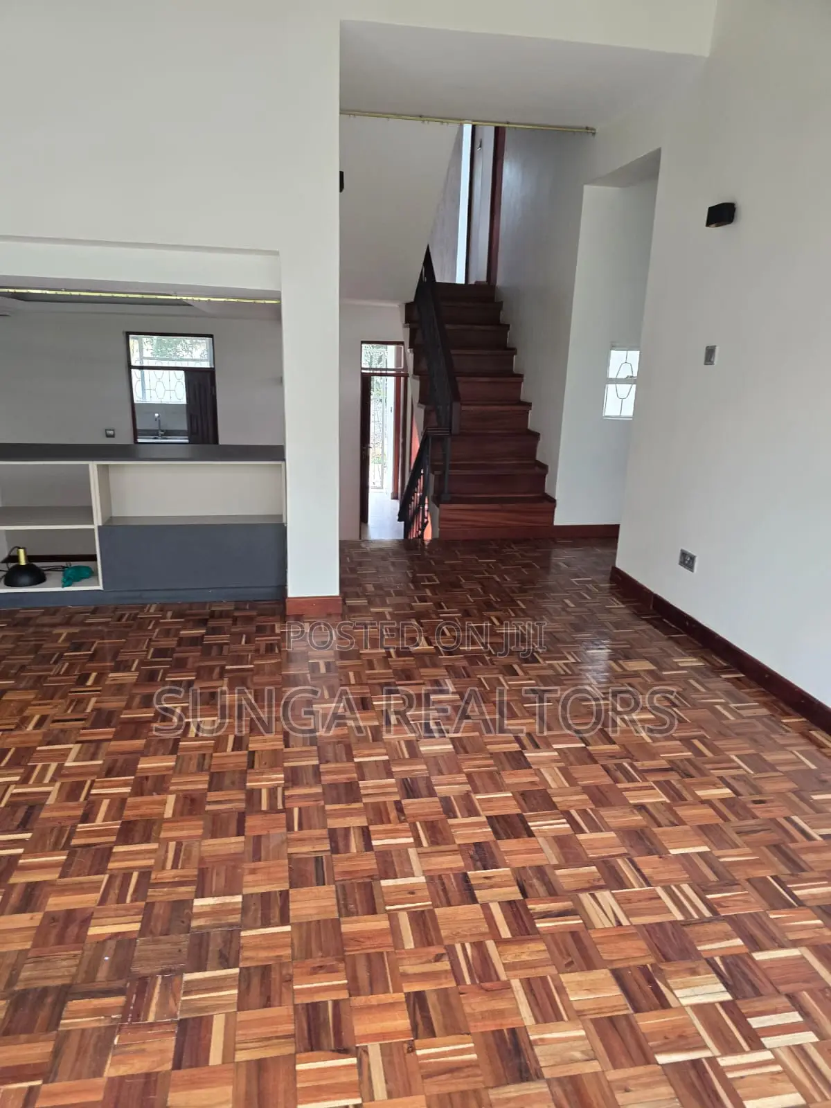 4bdrm House in Rhapta Rd., Raphta Road Area for rent