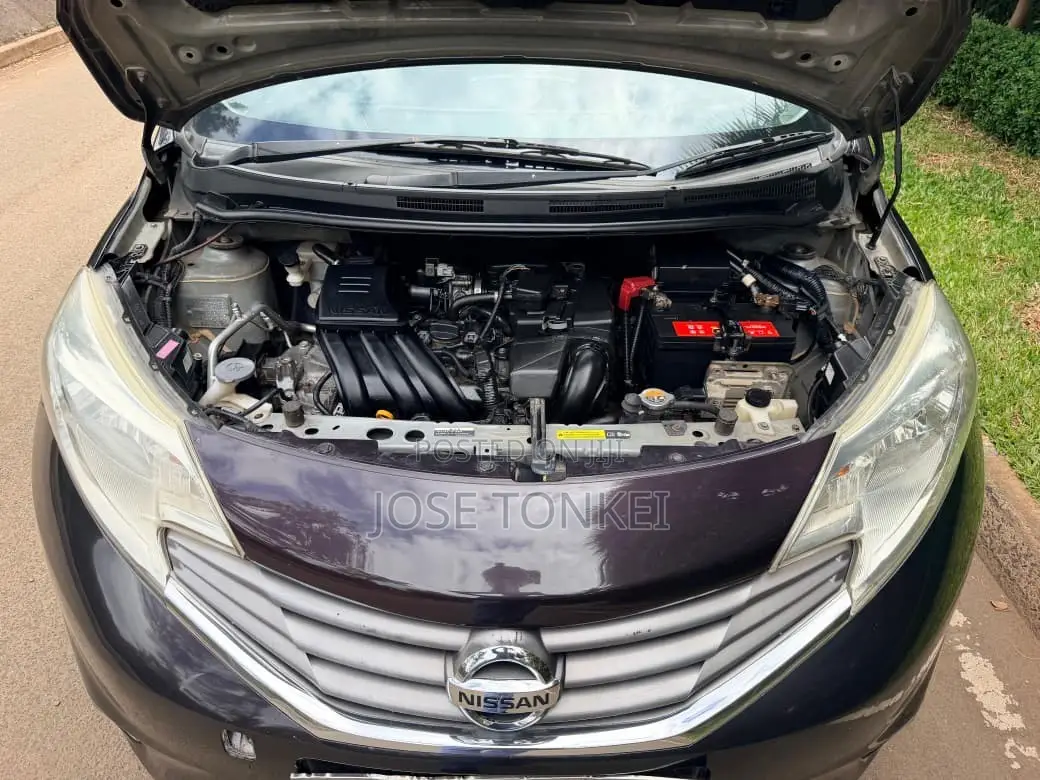Nissan Note 1.2 Petrol 2013 Maroon