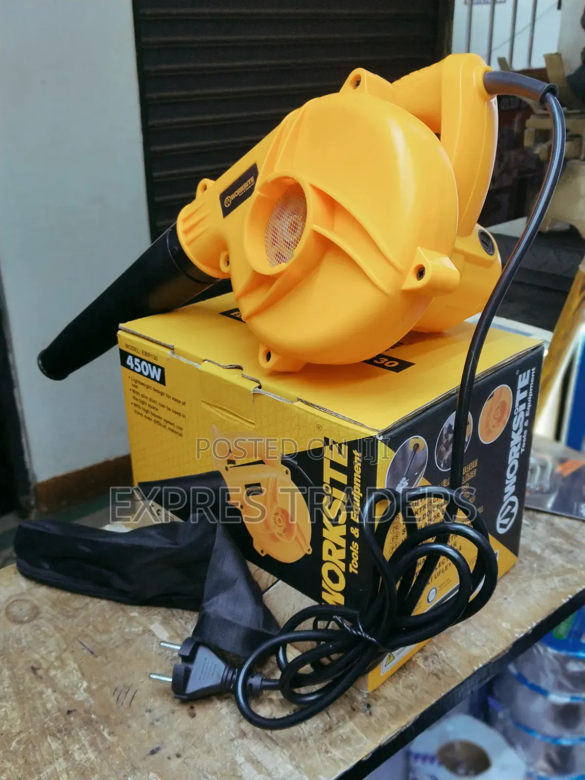 Worksite Electric Blower -450 W