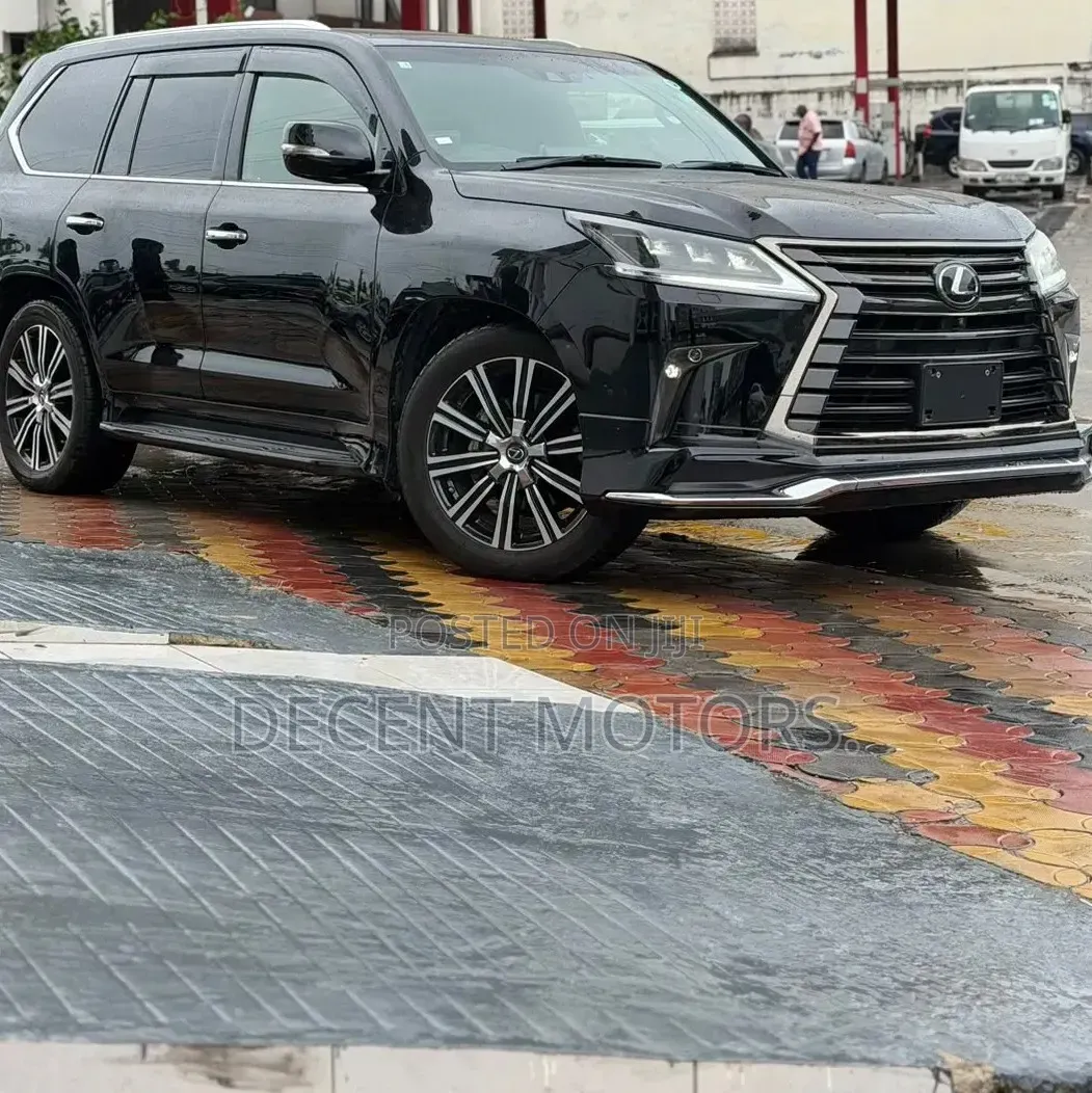 Lexus LX 570 AWD 2020 Black