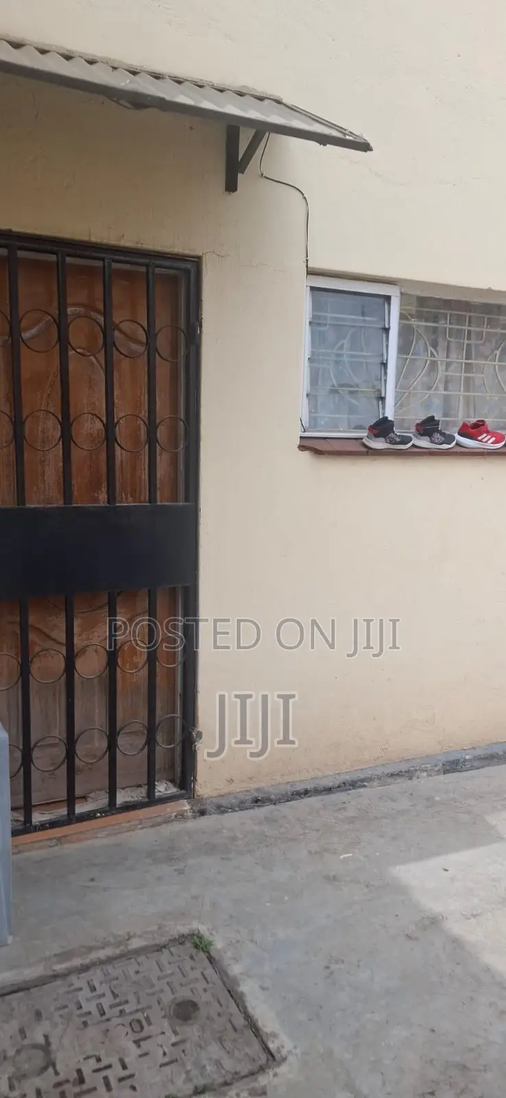4bdrm House in South B for sale