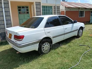 Toyota Carina 1998 White